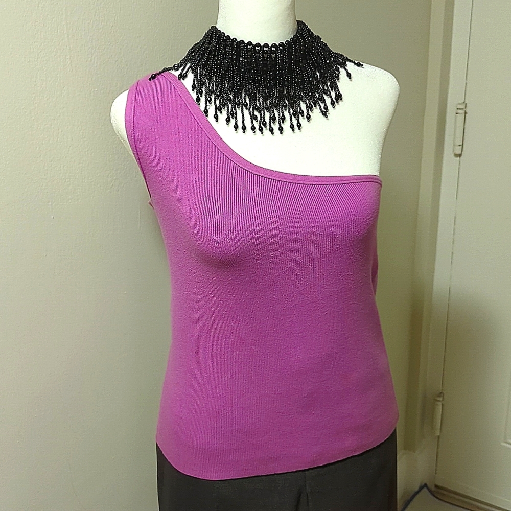 Gap one-sided vintage top